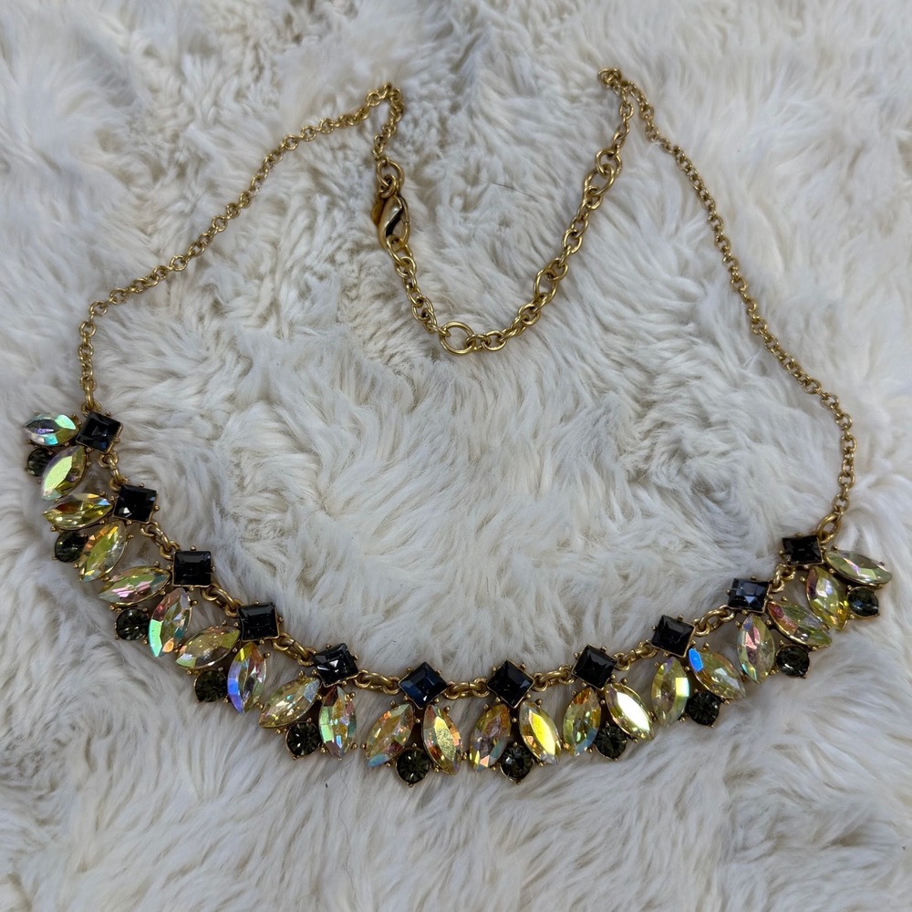 J Crew Aurora Borealis Crystal Statement Necklace Gold Tone Black Rhinestone Bib - Picture 4 of 4